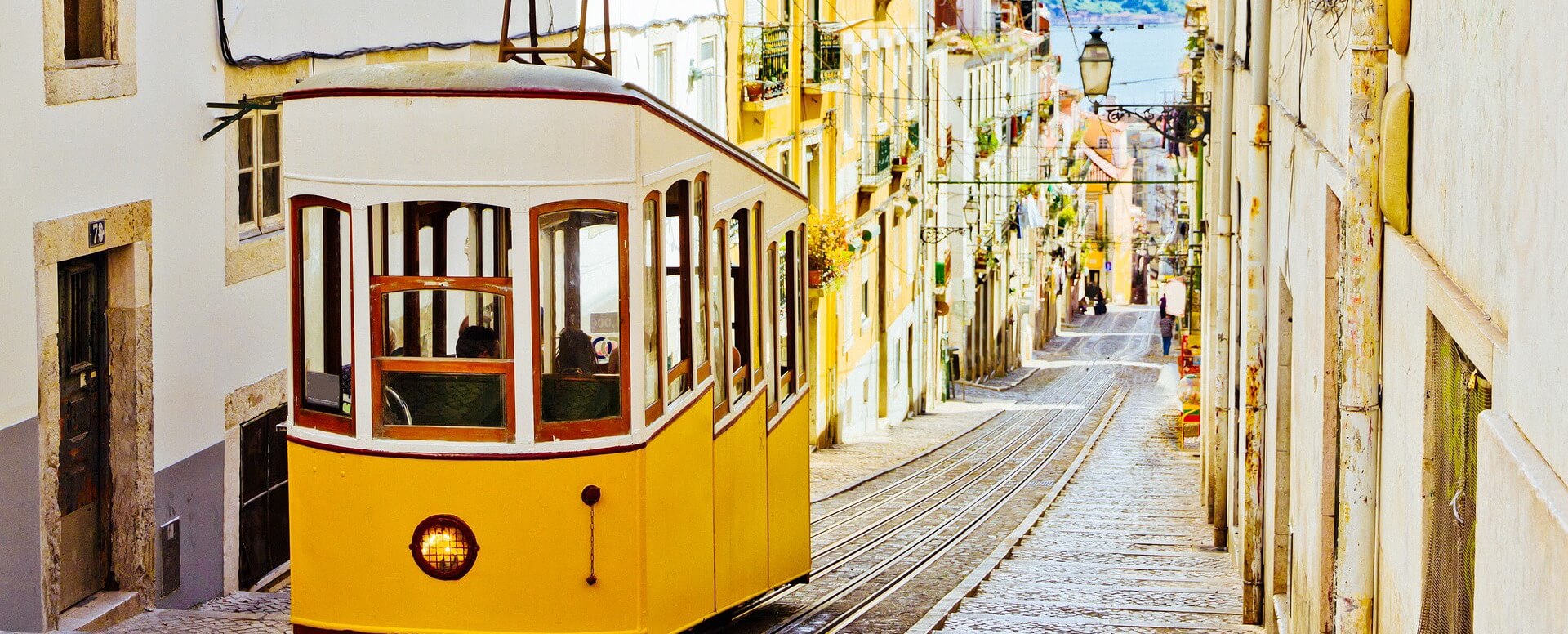 2. Un paseo por la ciudad - Portugal