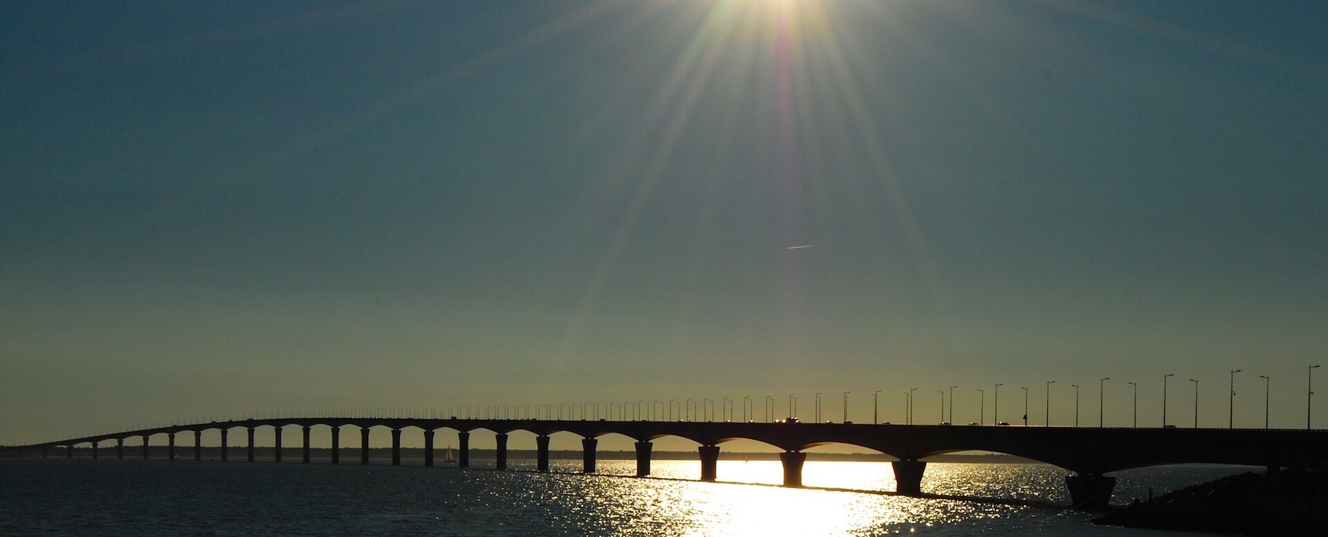 Un puente que le conecta al mundo - Isla de Ré