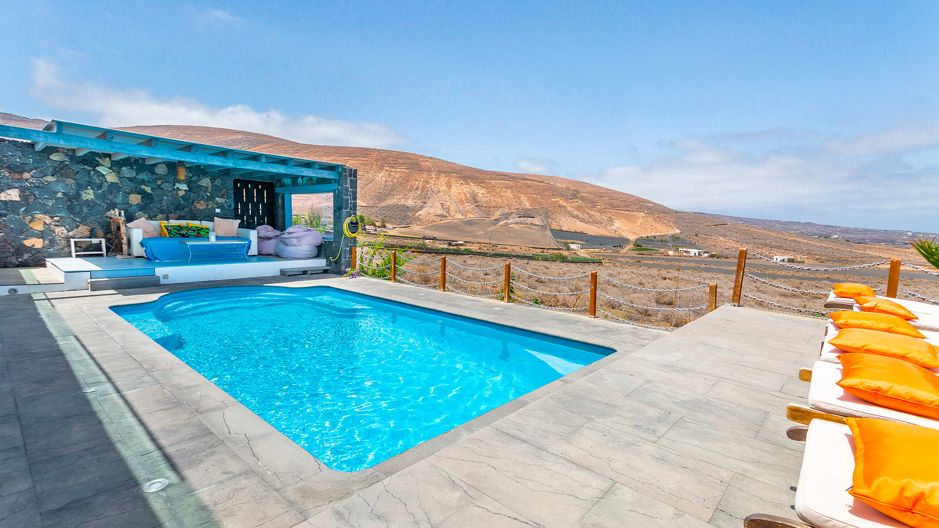 Villa Volcania - Alquiler de casa en Islas Canarias ...